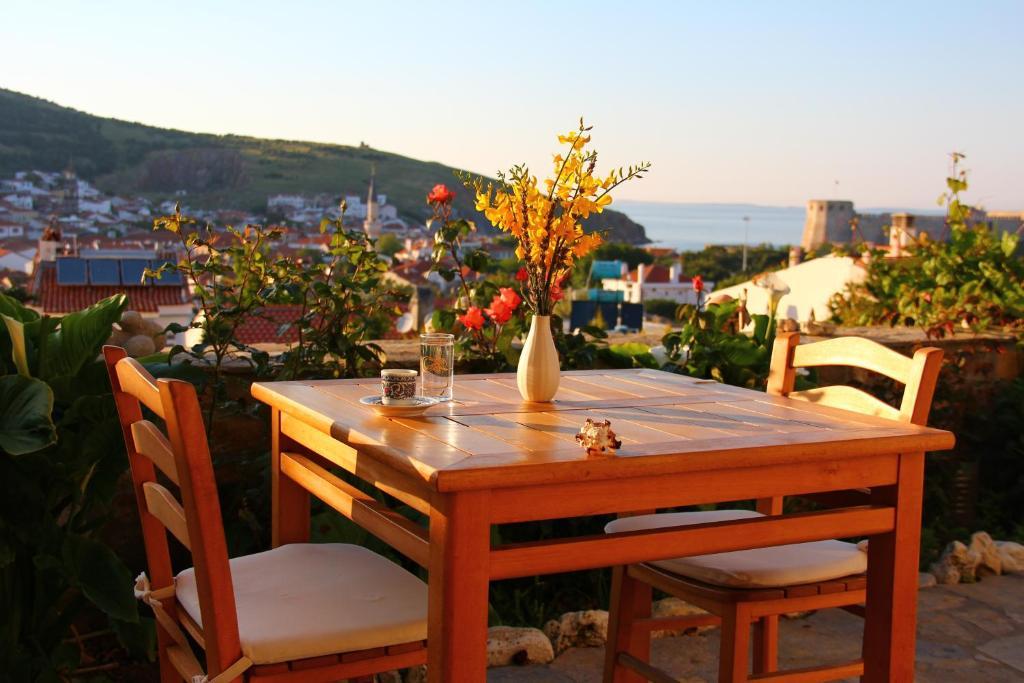 Alesta Hotel Бозджаада Экстерьер фото